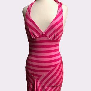 Form fitting striped summer dress by Ruby